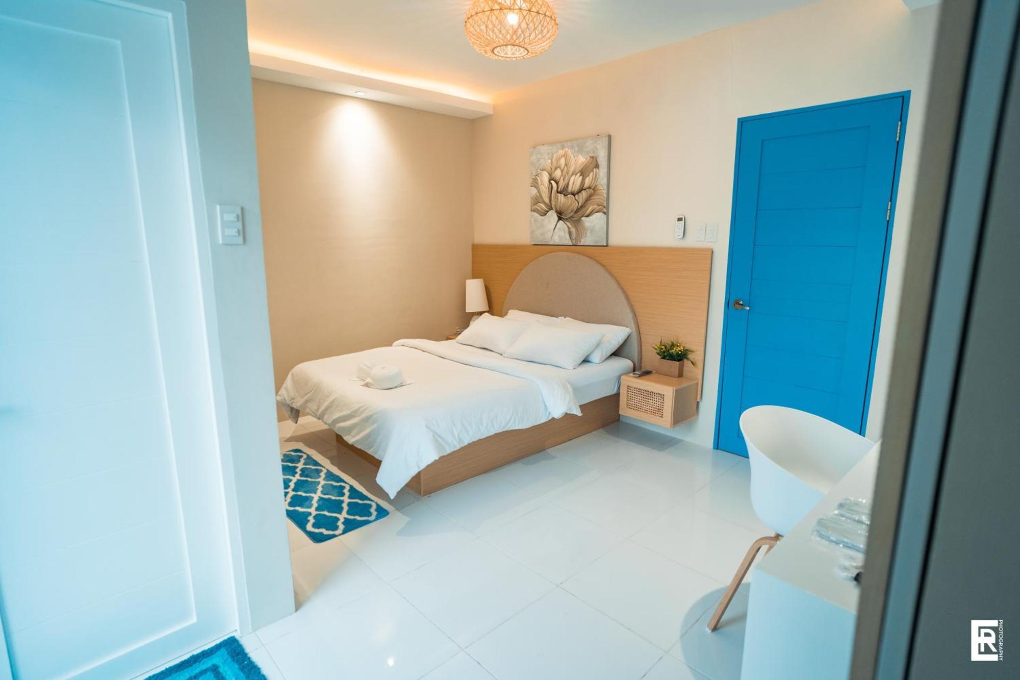 Bernese Resort Hotel Powered By Cocotel Ligao Rum bild