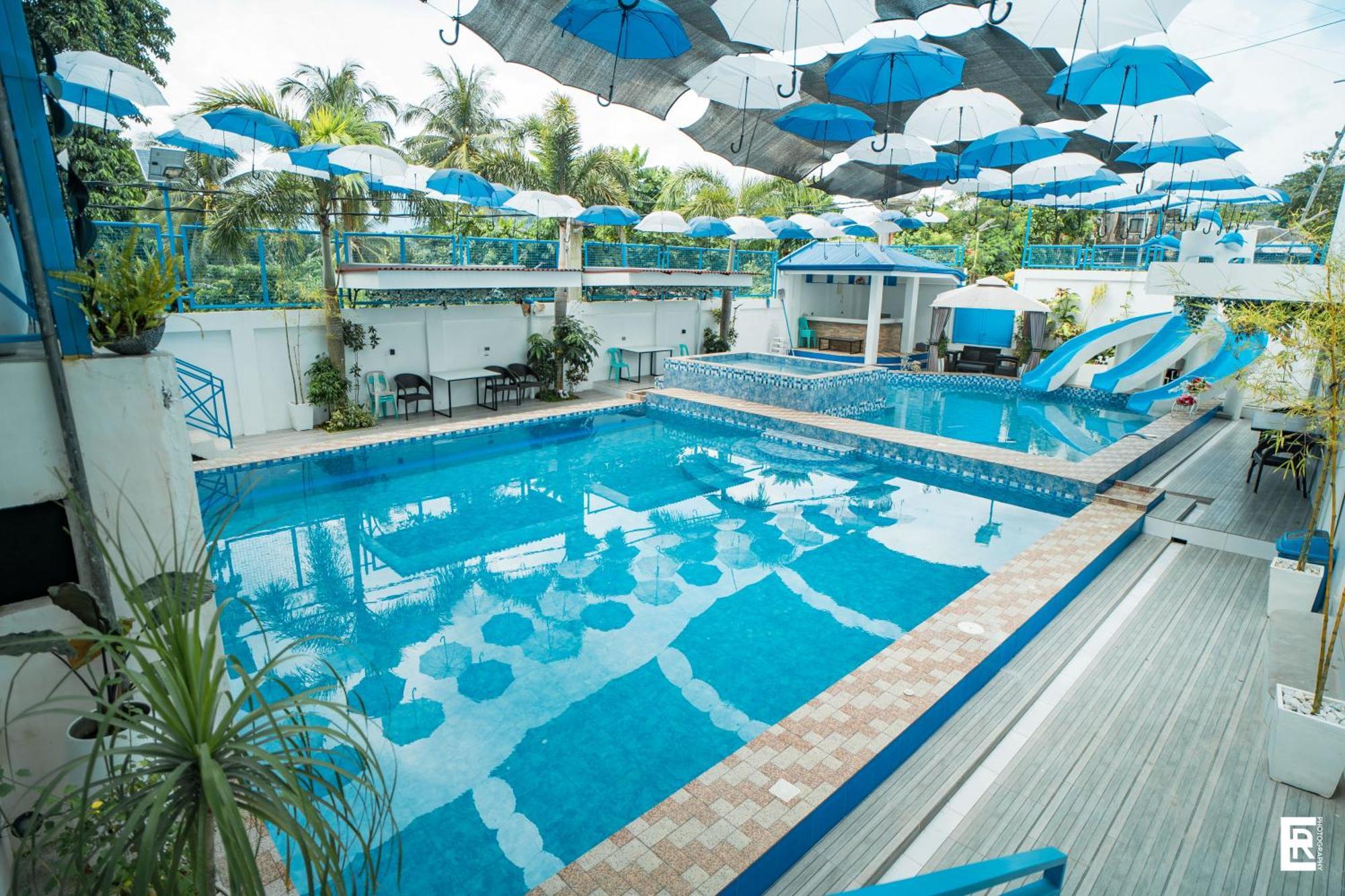 Bernese Resort Hotel Powered By Cocotel Ligao Exteriör bild